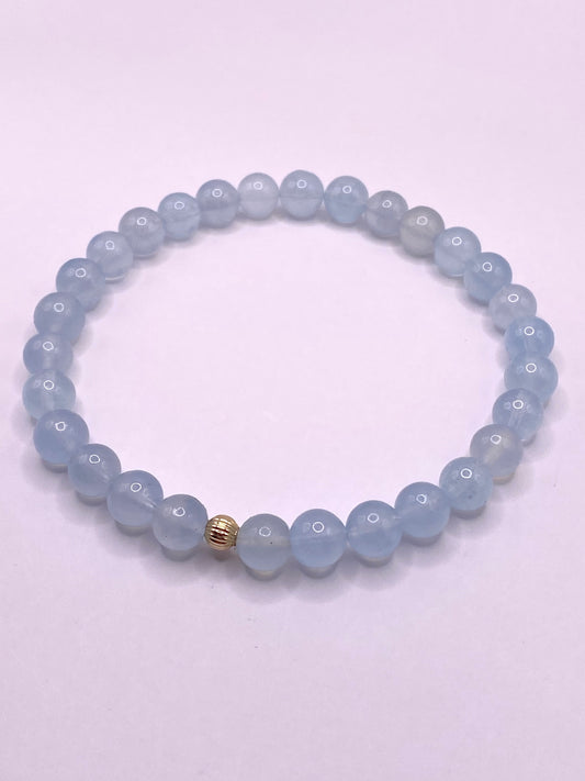 Aquamarine beaded bracelet