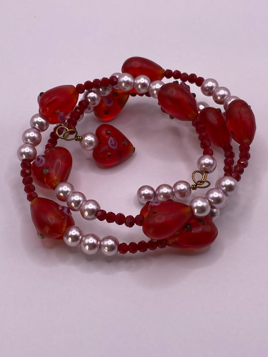 Glass Floral Hearts Wire Bracelet with Pearls and Crystals