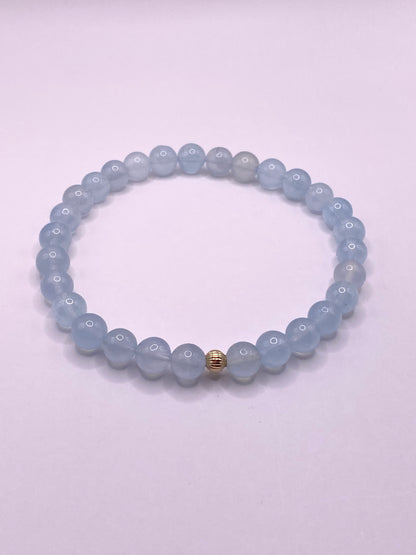 Aquamarine beaded bracelet