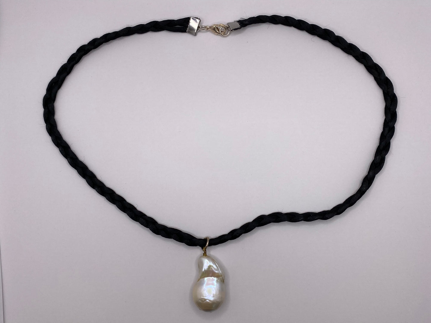 Baroque Pearl Pendant Necklace