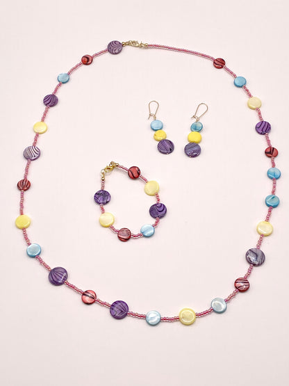 Dyed Shell and Glass Beaded Necklace, Bracelet and Earring Set