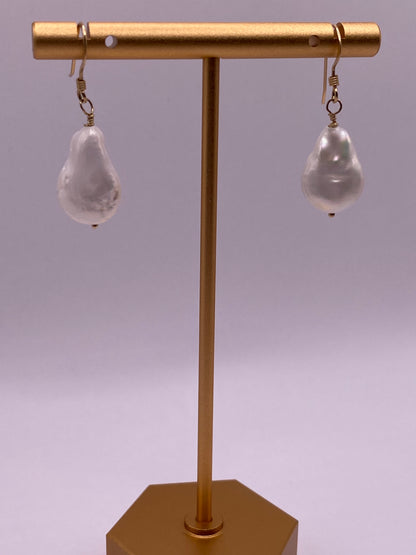 Freshwater Pearl Earrings