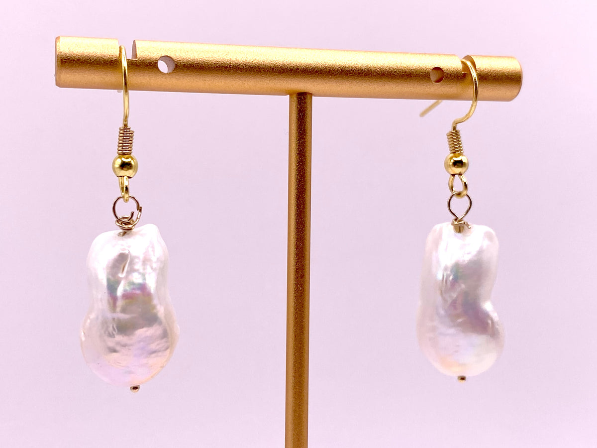 Freshwater Pearl Earrings