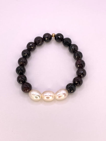 Garnet Bracelet with Pearls