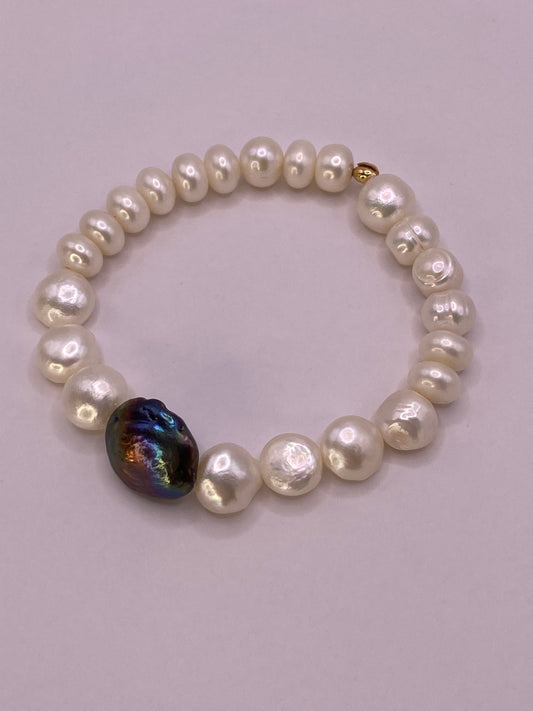 Potato Pearl Bracelet with Abalone Coin